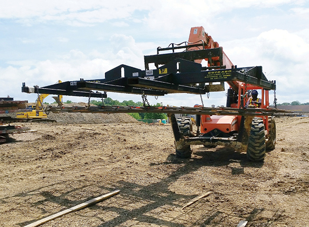 Wire Mesh Handler in-action